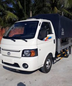 TERA 180 THÙNG MUI BẠT